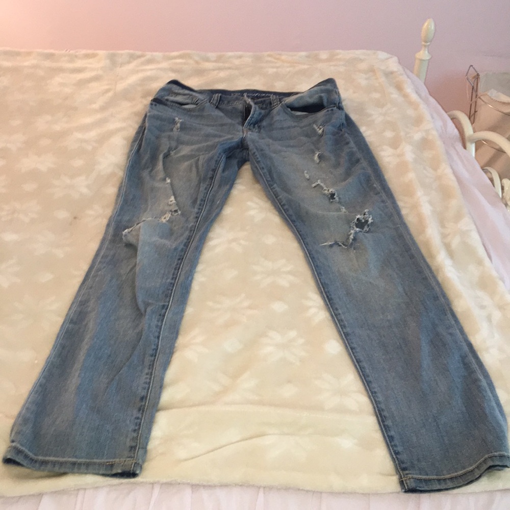 {Victoria’s Secret} VS Boyfriend Jeans